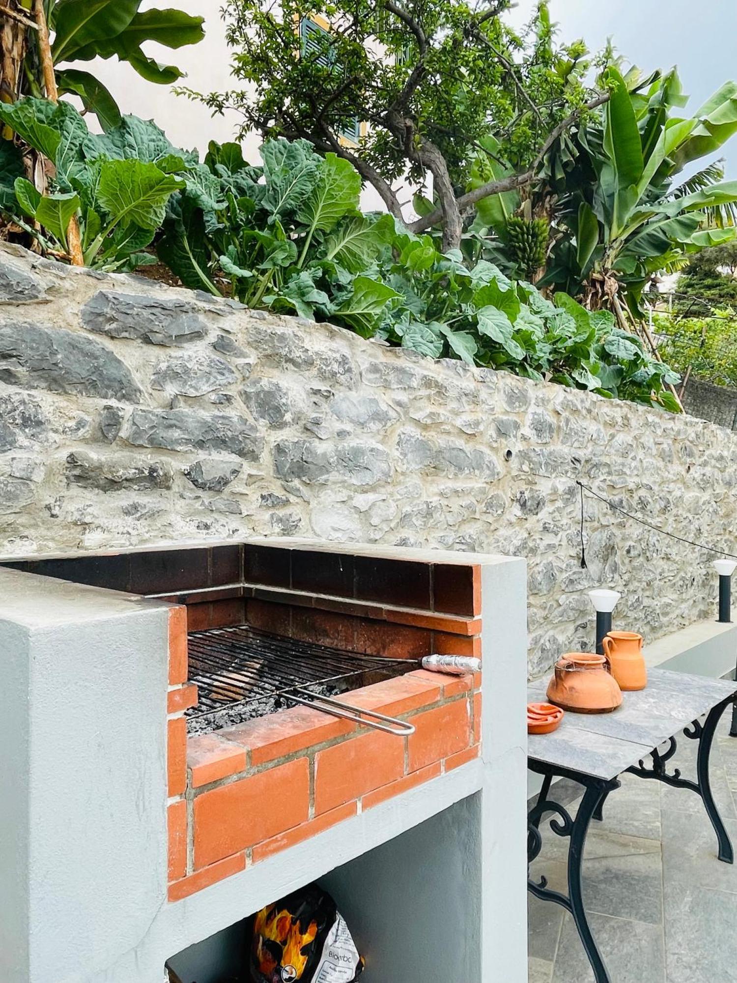 Hotel Cozy House à Funchal  Extérieur photo